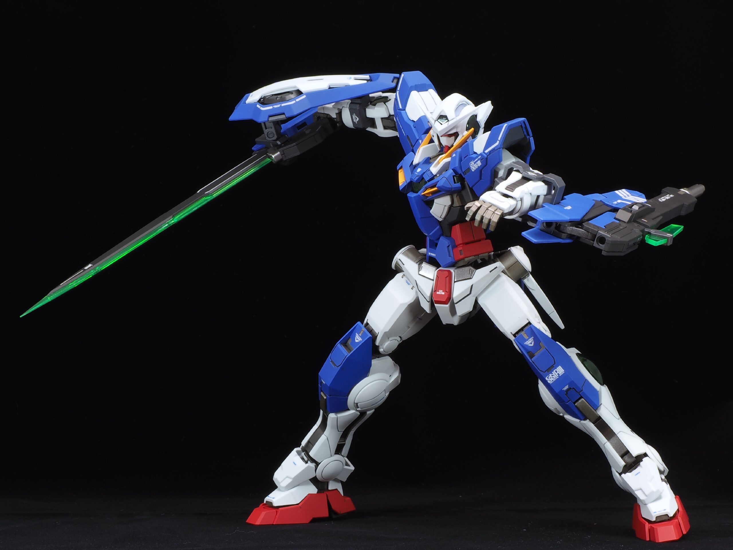 ＭＧガンダム エクシア 完成品 全塗装 - プラモデル