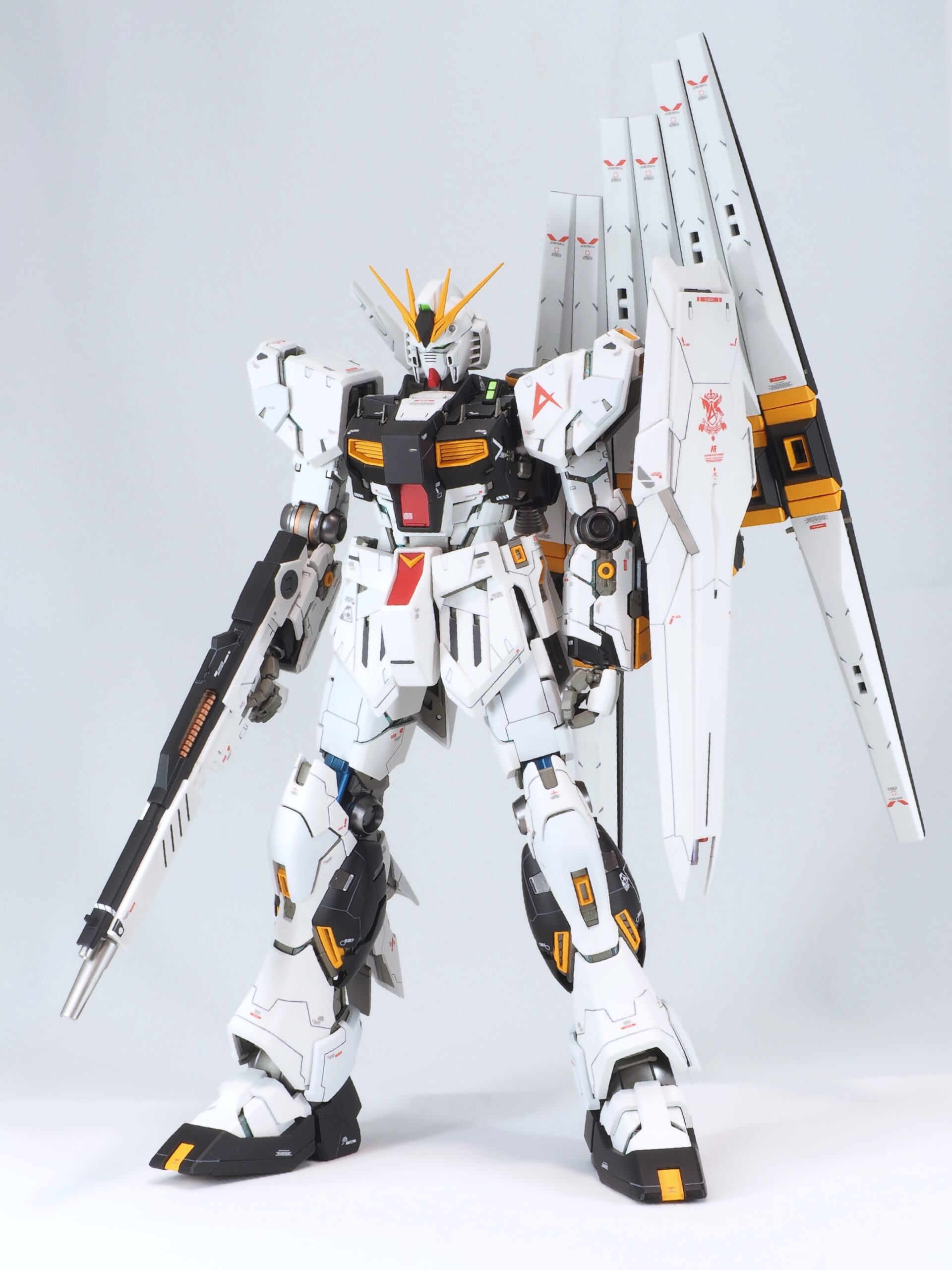 メリット MG サザビー νガンダム ver ka 完成品 | artfive.co.jp