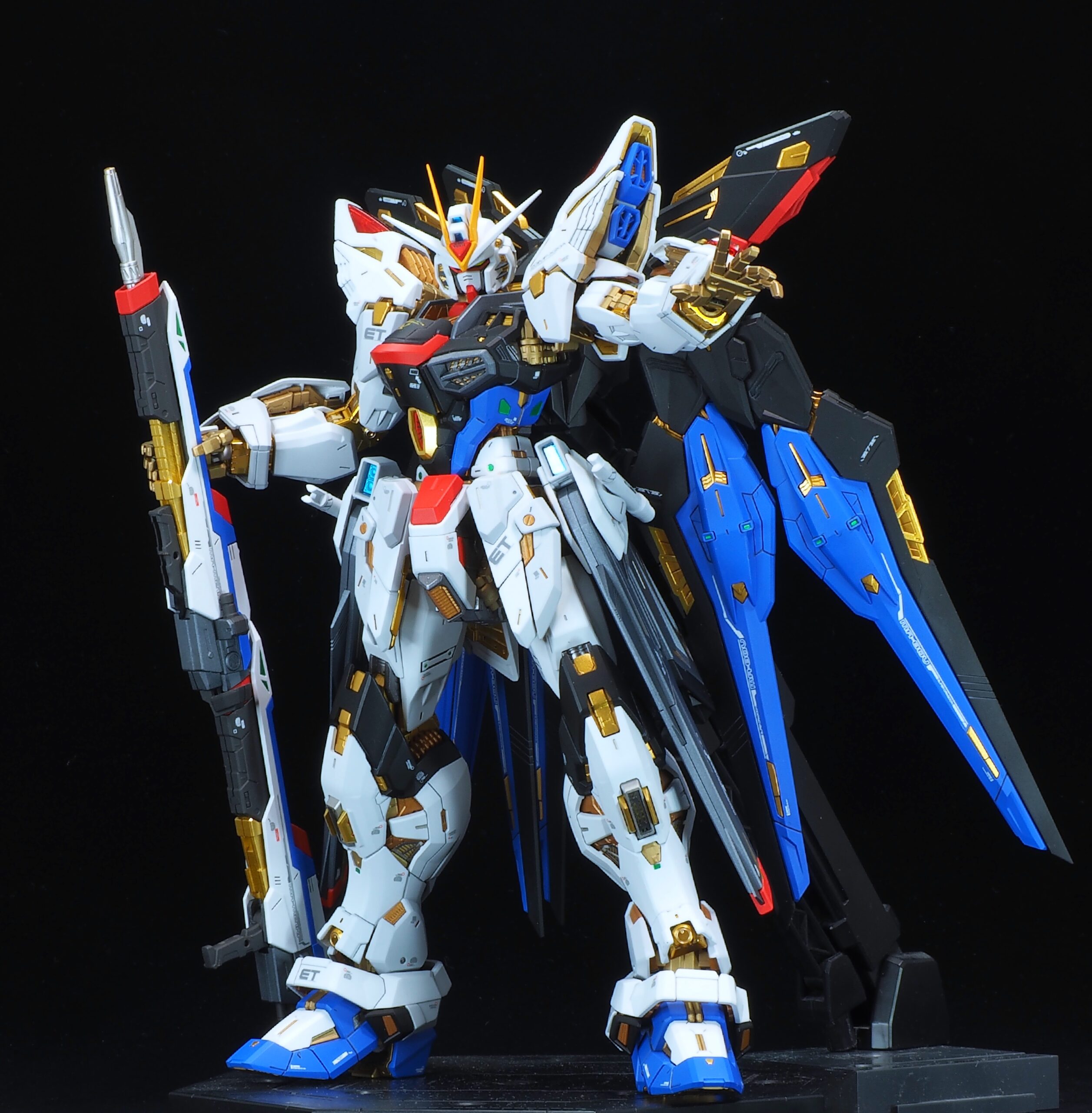 MGEX 1/100 ストライクフリーダムガンダム＋アルティメットニッパー5.0アルティメットニッパー